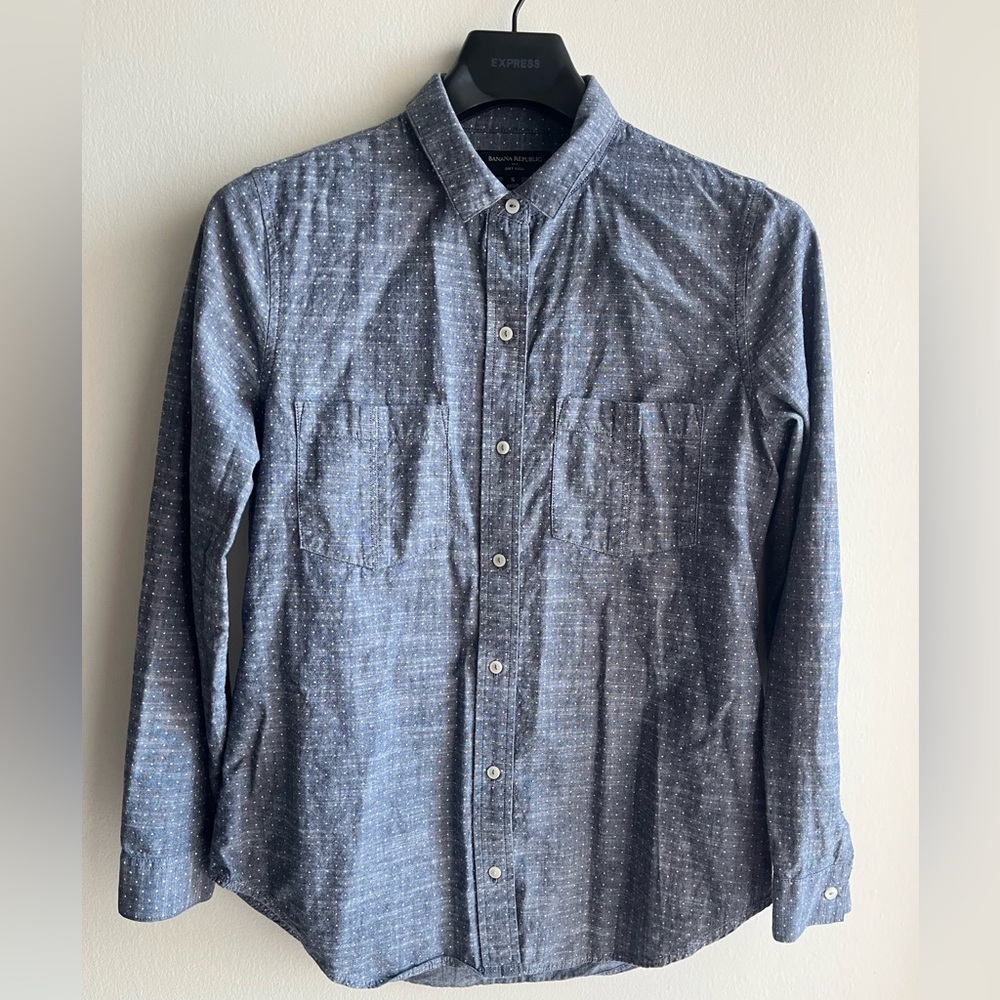 Banana Republic Men's Navy Blue Microdot Button-Down Shirt Size Small